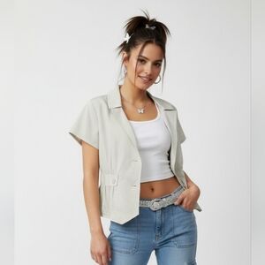 Vintage Gray Pin Striped Y2K 90s Blouse Jacket Shacket Short Sleeve L